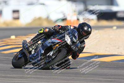 media/Jan-14-2024-SoCal Trackdays (Sun) [[2e55ec21a6]]/Turn 16 Set 2 (1125am)/